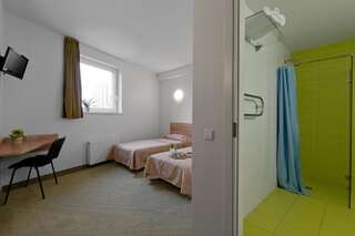 Отель Green Vilnius hotel Вильнюс Двухместный номер с 2 отдельными кроватями-6